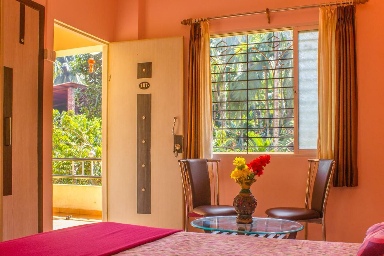 Maitreya Beach Resort Дивеагар Экстерьер фото